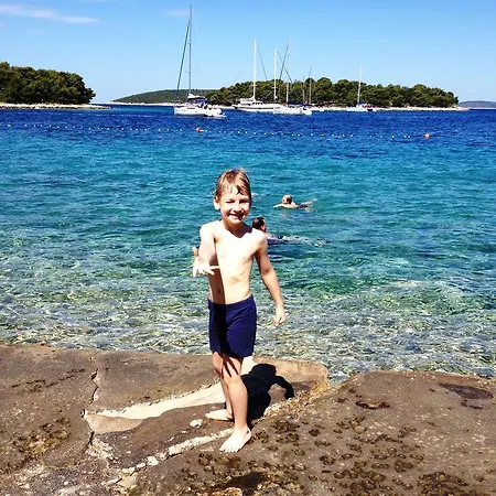 House Mladen * Grohote