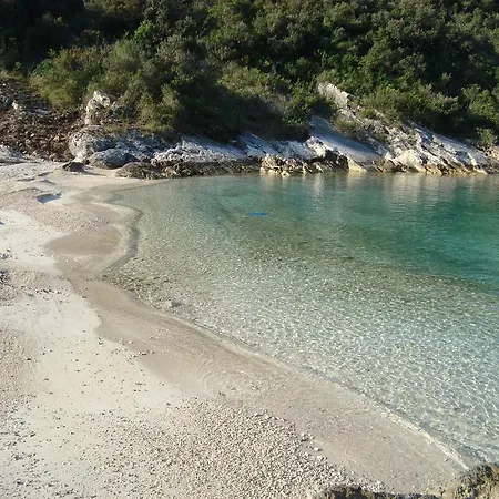 House Mladen Tatil Evi Grohote